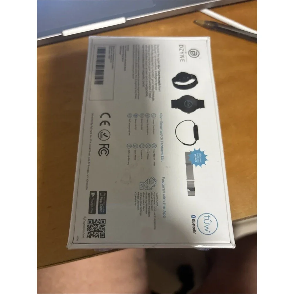 Tracking Ur wellness smart watch